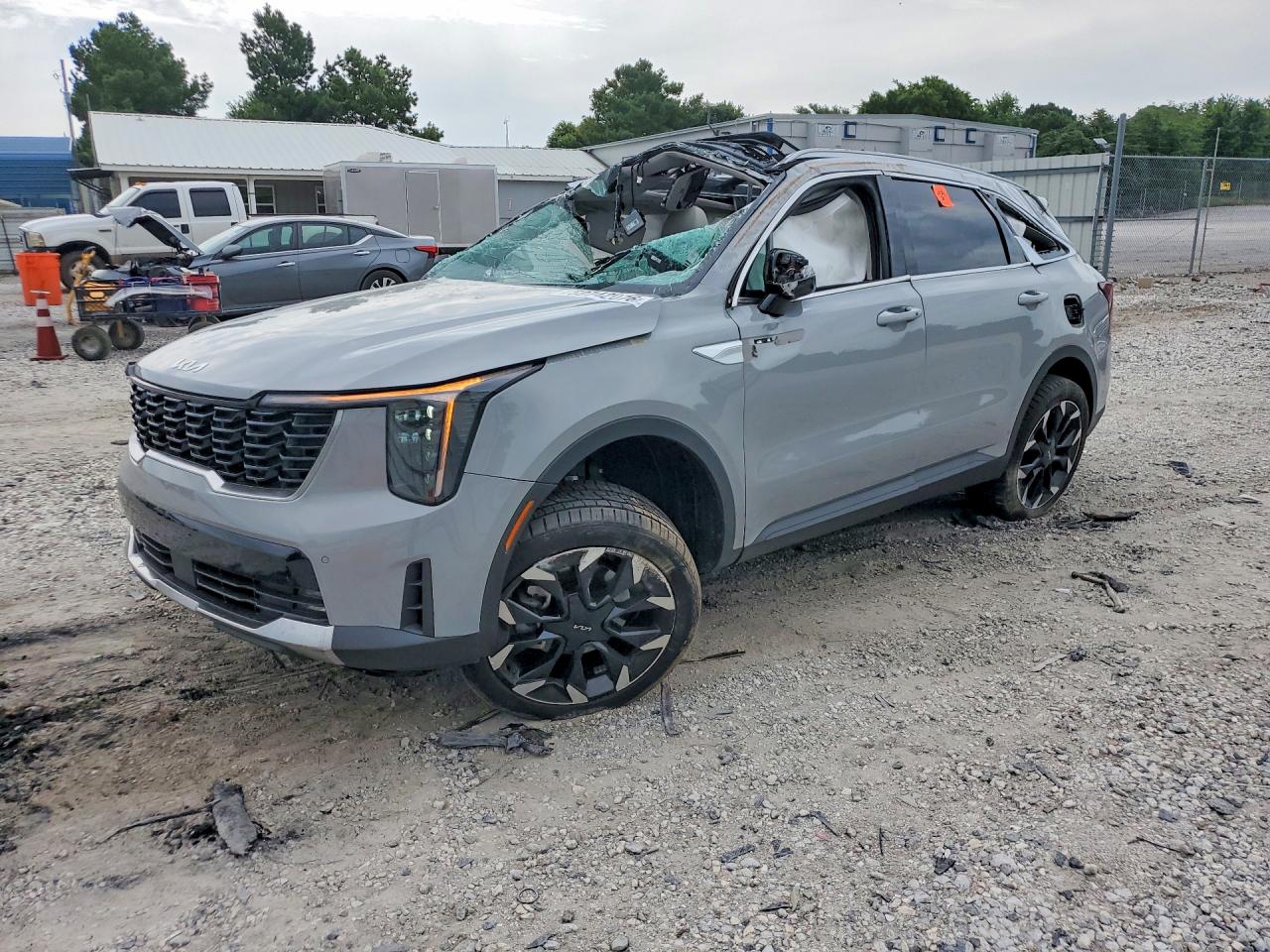 2025 KIA SORENTO EX; X-Line EX