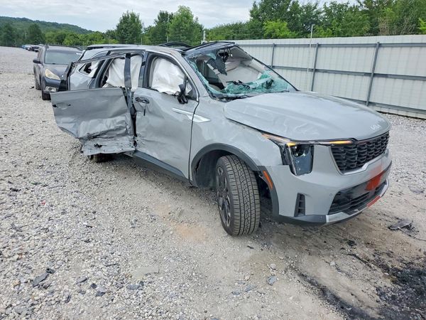 2025 KIA SORENTO EX; X-Line EX