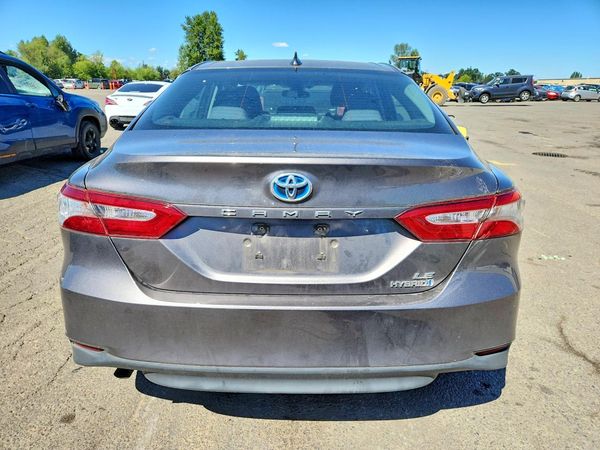 2020 TOYOTA CAMRY LE Hybrid