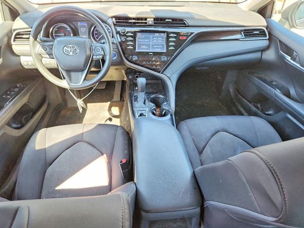 2020 TOYOTA CAMRY LE Hybrid