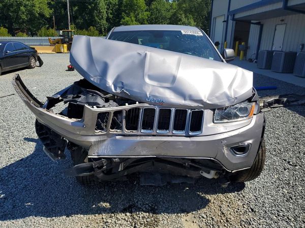 2016 JEEP GRAND CHEROKEE LAREDO 4X2