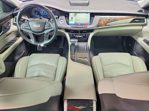 2018 CADILLAC CT6