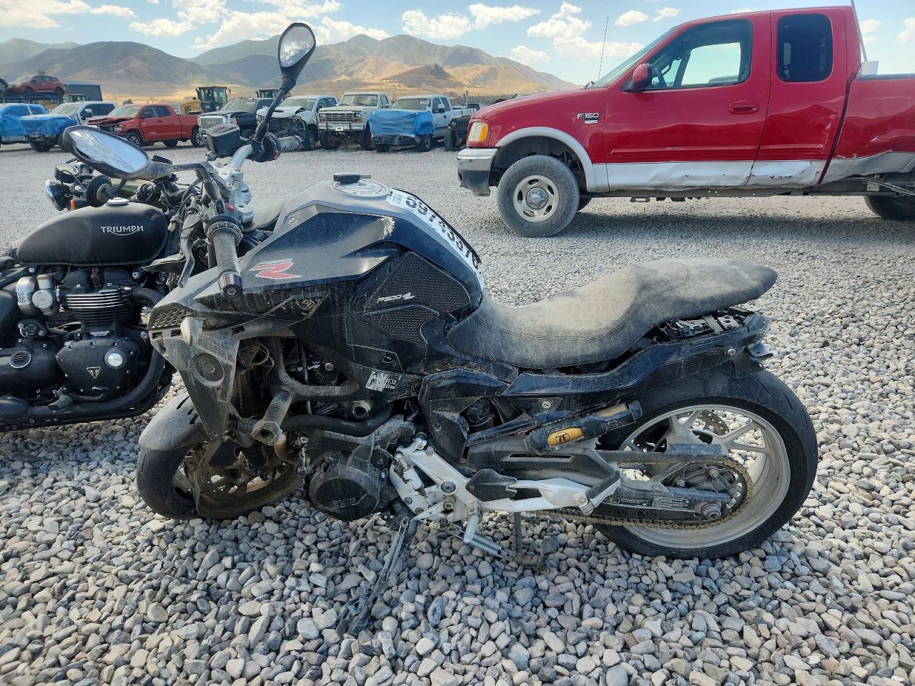 2021 BMW F 900 R