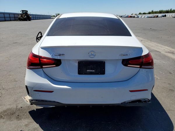 2021 MERCEDES-BENZ A A220-4M