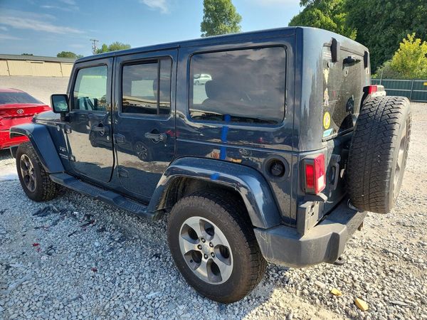 2017 JEEP WRANGLER UNLIMITED SAHARA 4X4