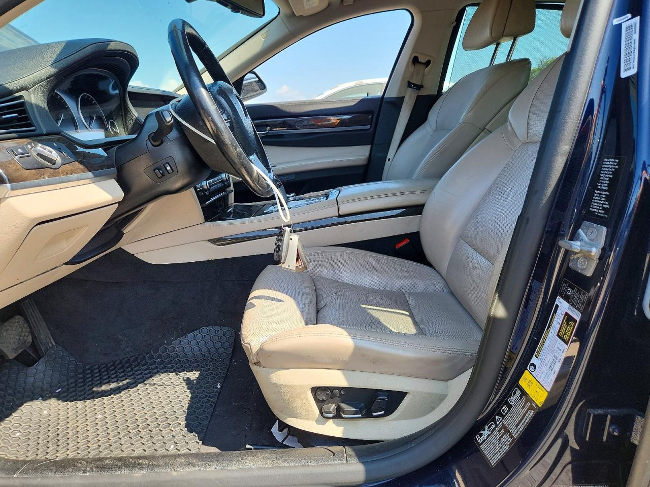 2012 BMW 750 750Lxi/Alpina B7 xDrive