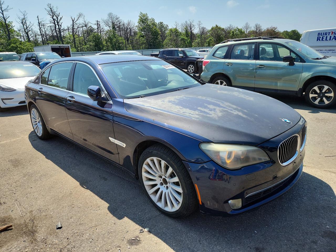 2012 BMW 750 750Lxi/Alpina B7 xDrive