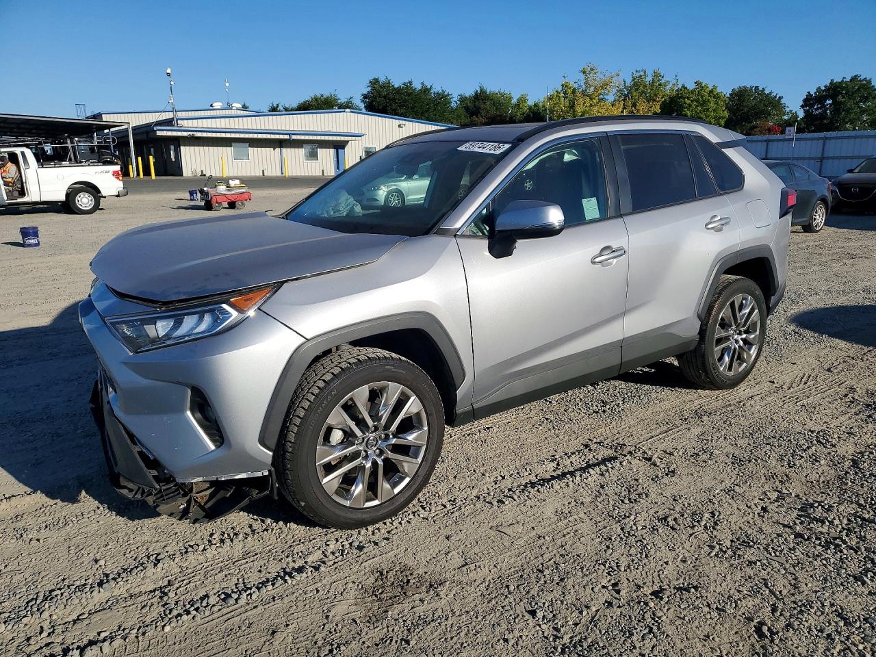 2019 TOYOTA RAV4 XLE Premium