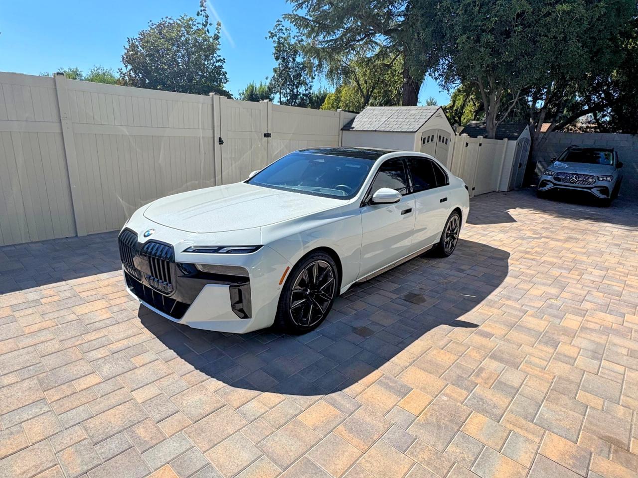 2024 BMW 740