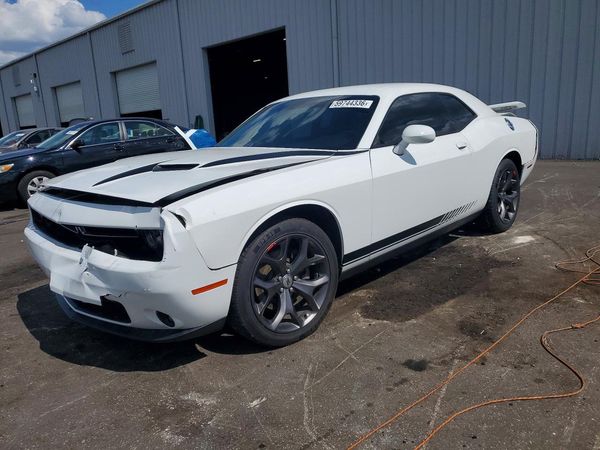2019 DODGE CHALLENGER SXT