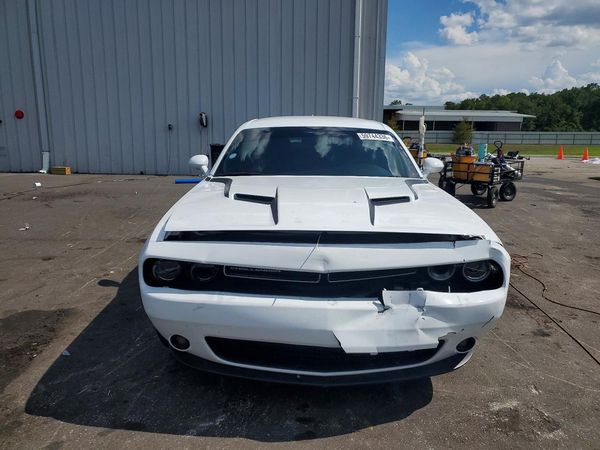 2019 DODGE CHALLENGER SXT