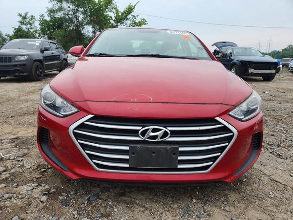 2017 HYUNDAI ELANTRA SE Base — DIRF