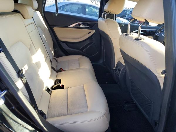 2019 INFINITI QX30