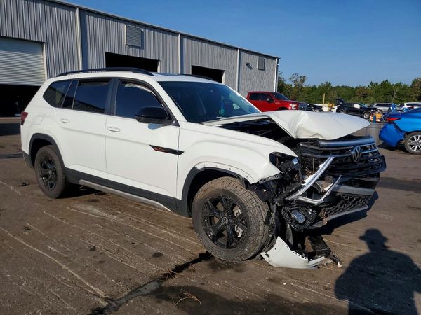 2025 VOLKSWAGEN ATLAS 4Motion Peak Edition SE