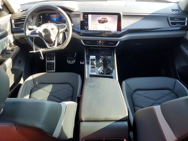 2025 VOLKSWAGEN ATLAS 4Motion Peak Edition SE