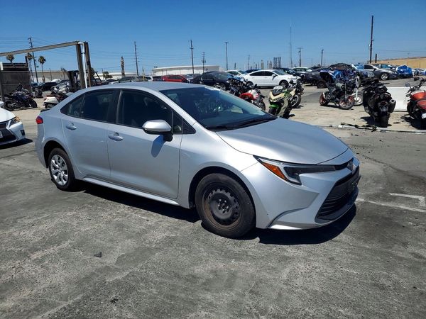 2024 TOYOTA COROLLA