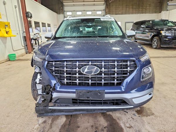 2023 HYUNDAI VENUE SEL, Limited