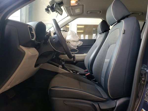 2023 HYUNDAI VENUE SEL, Limited