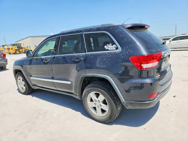 2013 JEEP CHEROKEE LAREDO 4X2