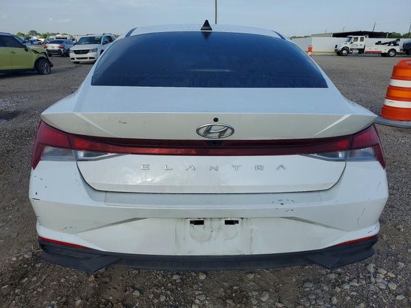 2023 HYUNDAI ELANTRA SEL w/Convenience Pkg