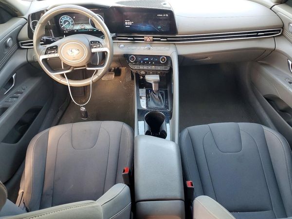 2023 HYUNDAI ELANTRA SEL w/Convenience Pkg