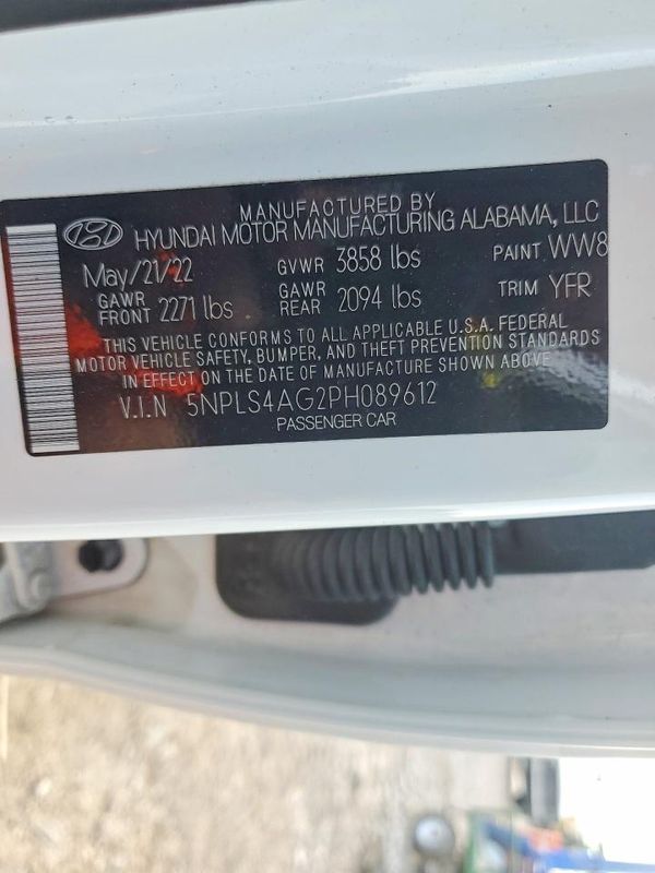 2023 HYUNDAI ELANTRA SEL w/Convenience Pkg