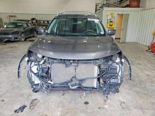 2019 NISSAN ROGUE
