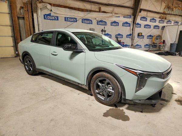 2026 KIA K4 LX, LXS