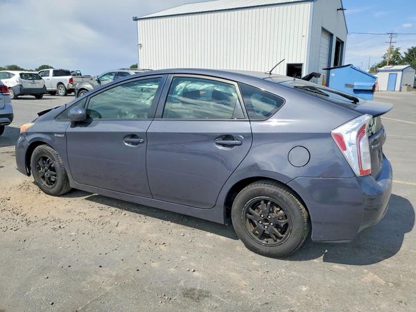 2014 TOYOTA PRIUS