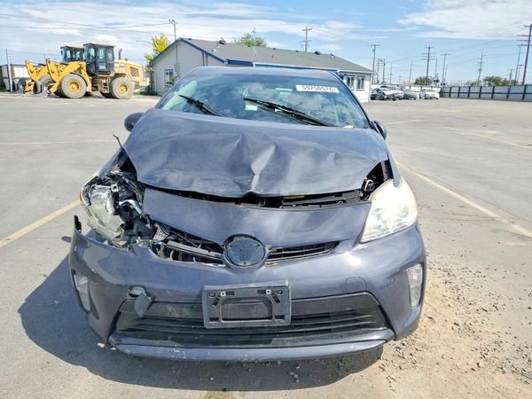 2014 TOYOTA PRIUS