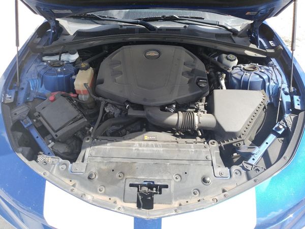 2017 CHEVROLET CAMARO 1LT — Engine bay