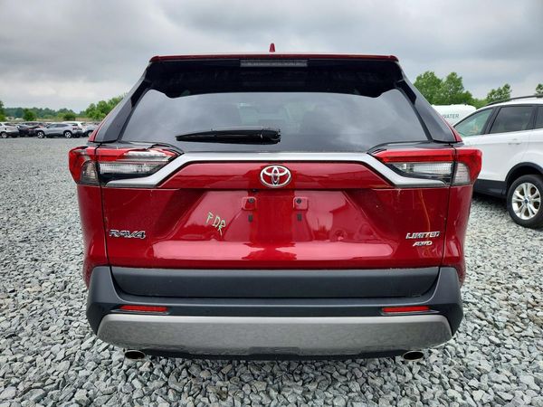 2024 TOYOTA RAV4 Limited