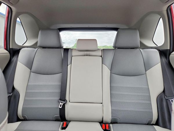 2024 TOYOTA RAV4 Limited
