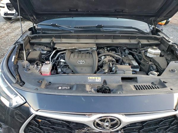 2024 TOYOTA HIGHLANDER