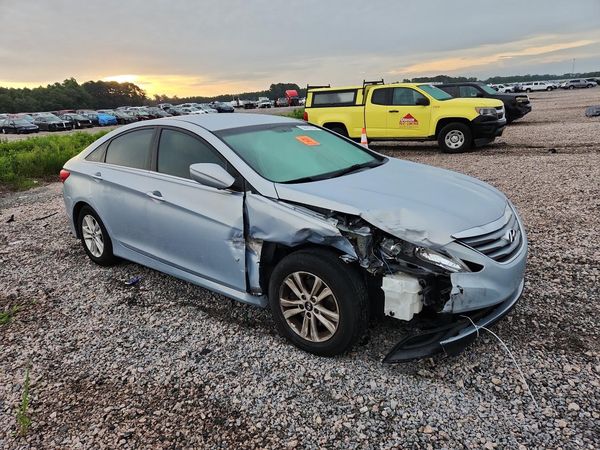 2014 HYUNDAI SONATA GLS/ GLS Popular