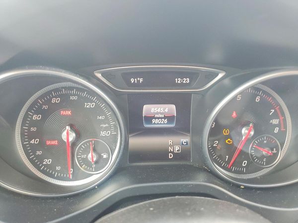 2019 MERCEDES-BENZ GLA