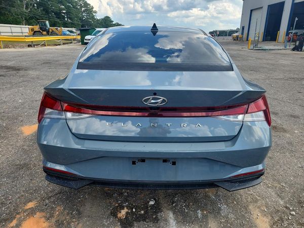 2022 HYUNDAI ELANTRA SEL — DIRR