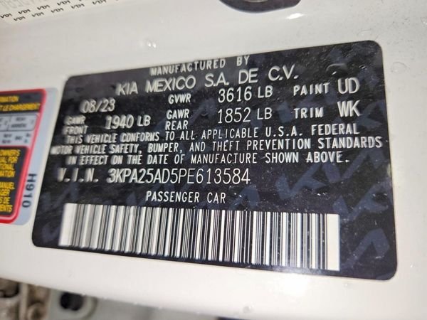 2023 KIA RIO LX, S
