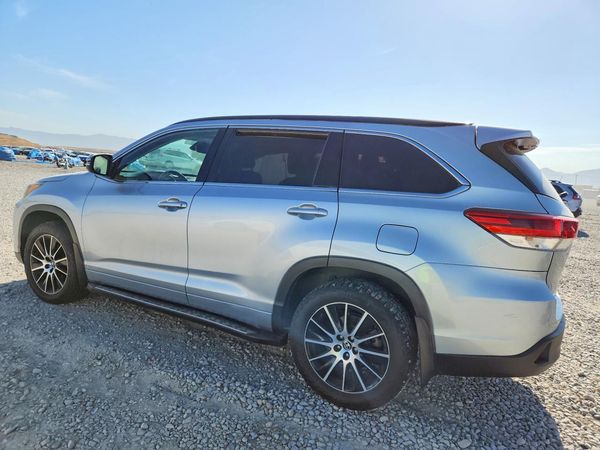 2018 TOYOTA HIGHLANDER SE/XLE