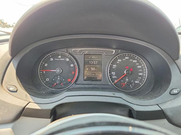2017 AUDI Q3 Premium