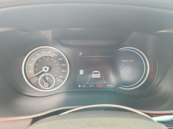 2025 GENESIS G70