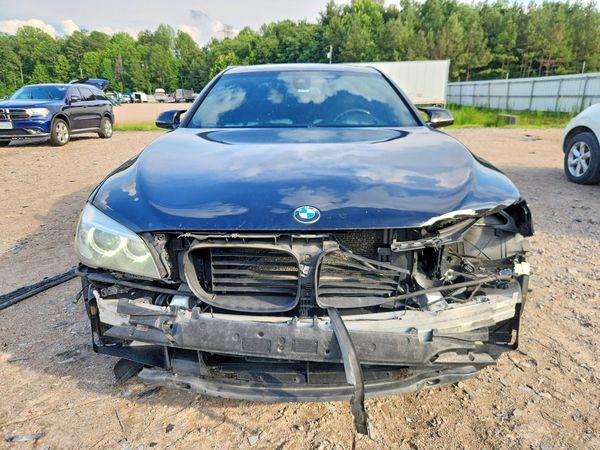 2013 BMW 750 750Li/Alpina B7