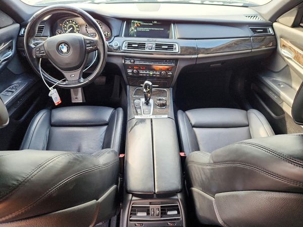 2013 BMW 750 750Li/Alpina B7
