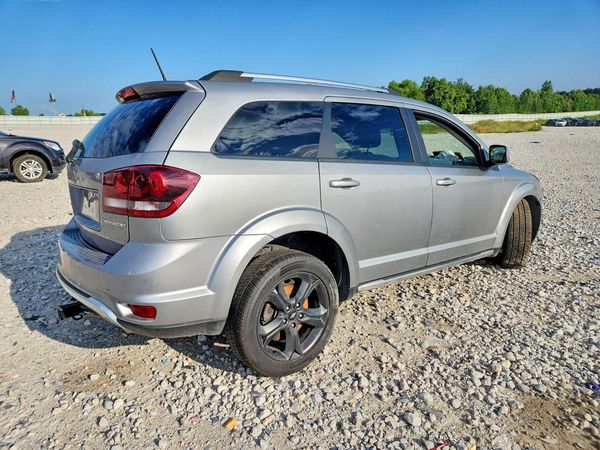 2019 DODGE JOURNEY Crossroad