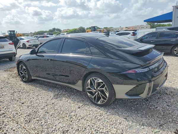 2025 HYUNDAI IONIQ 6