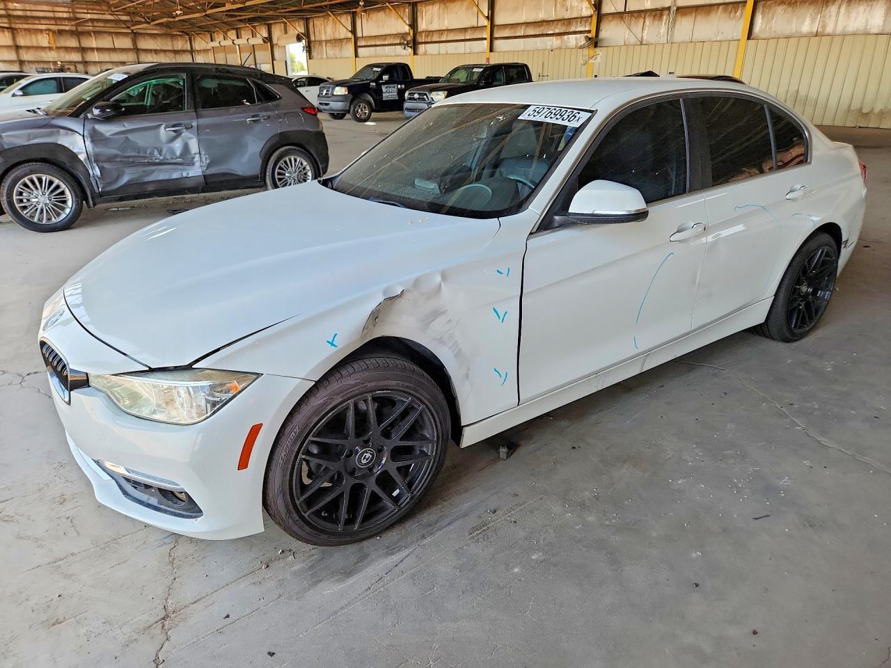 2015 BMW 320