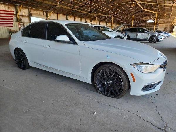 2015 BMW 320
