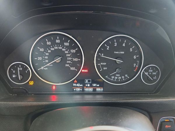2015 BMW 320