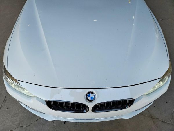 2015 BMW 320