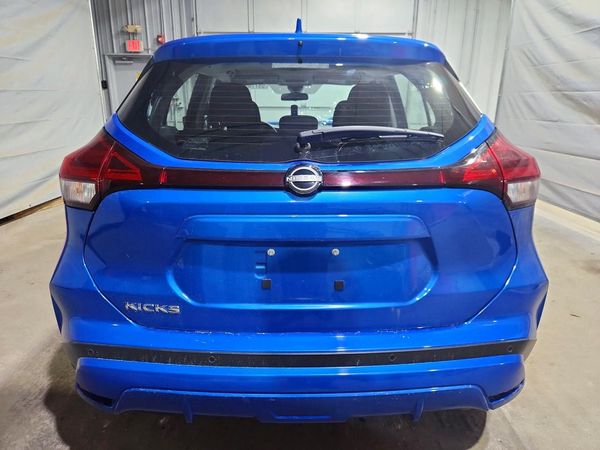 2024 NISSAN KICKS S